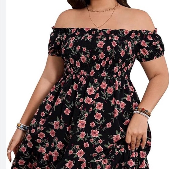 As U Wish Black and Pink Floral Mini Dress 2x
Floral black - Picture 8 of 8